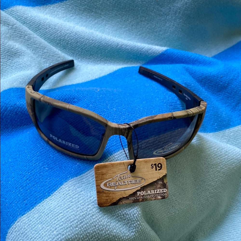 RealTree Polarized Sunglasses